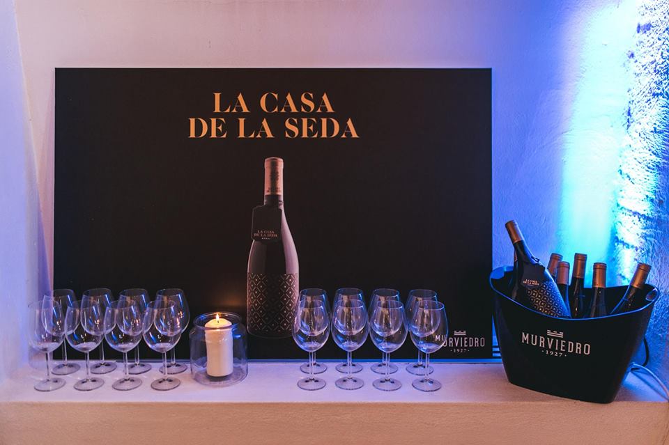 presentacion vino casa de la seda bodegas murviedro